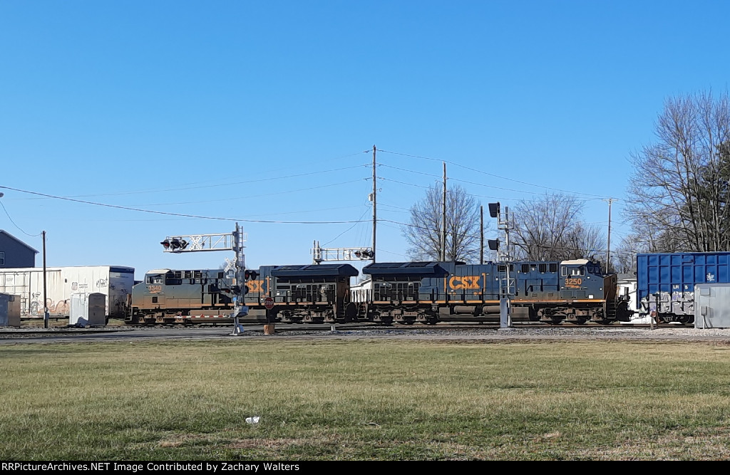 CSX 3250 3340